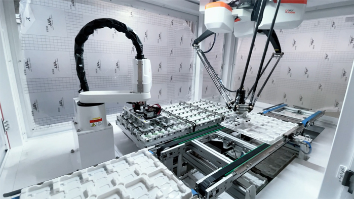 robotic-automation-in-the-electronics-industry-01.jpg